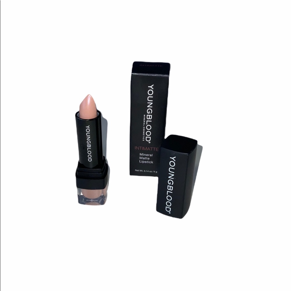 Lipstick: Boudoir